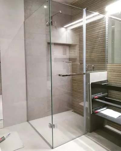 Zakład Szklarski Alu-Glass - Kabiny prysznicowe i lustra na wymiar